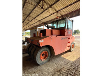 Compacteur Compacteur à pneu type P3 HAMM: photos 2