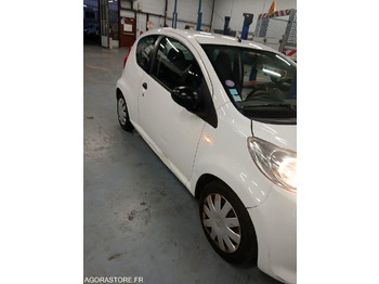 Voiture PEUGEOT  107 - 2008 - 142642 KM: photos 2