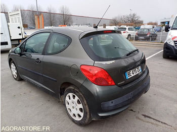Voiture PEUGEOT