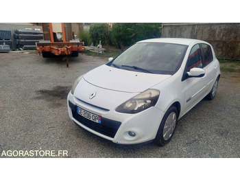 Voiture RENAULT