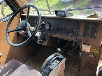 Tombereau rigide CATERPILLAR