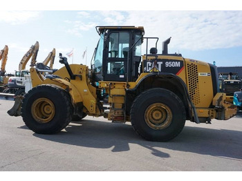 Chargeuse sur pneus CATERPILLAR 950M