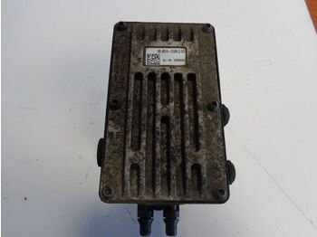 Système d'échappement pour Camion Mercedes-Benz Actros MP4: photos 4 Système d'échappement pour Camion Mercedes-Benz Actros MP4: photos 4