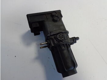 Système d'échappement pour Camion Mercedes-Benz Actros MP4: photos 3 Système d'échappement pour Camion Mercedes-Benz Actros MP4: photos 3