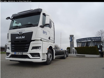Camion porte-conteneur/ Caisse mobile MAN TGX