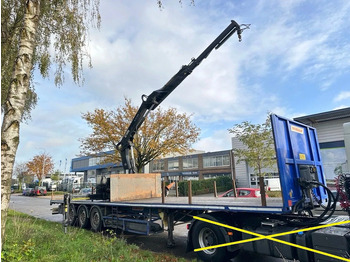 Semi-remorque plateau FRUEHAUF