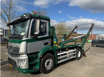Camion multibenne MERCEDES-BENZ Antos