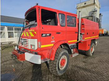 Camion de pompier RENAULT Midliner