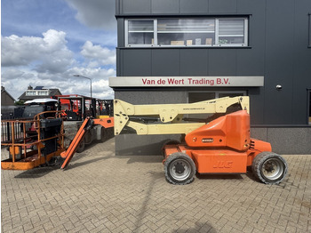 Nacelle articulée JLG