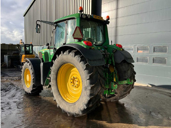 Tracteur agricole 2007 JOHN DEERE 6820 FOUR WHEEL DRIVE FARM TRACTOR: photos 3 Tracteur agricole 2007 JOHN DEERE 6820 FOUR WHEEL DRIVE FARM TRACTOR: photos 3