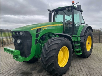 Tracteur agricole JOHN DEERE 8030 Series