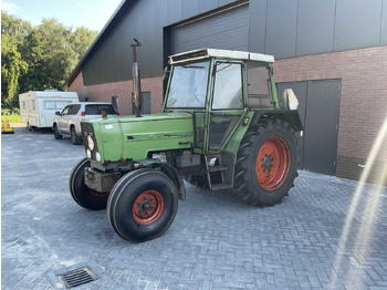 Tracteur agricole FENDT