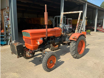Tracteur agricole FIAT