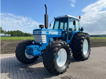 Tracteur agricole FORD