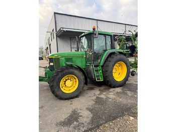 Tracteur agricole JOHN DEERE 6910