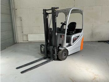 Chariot élévateur STILL RX20