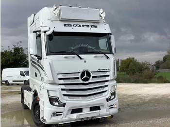 Camion MERCEDES-BENZ Actros
