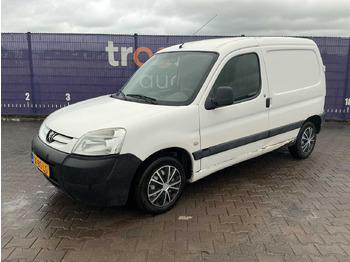 Véhicule utilitaire PEUGEOT Partner