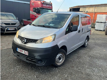 Véhicule utilitaire NISSAN NV200