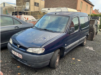 Véhicule utilitaire PEUGEOT Partner
