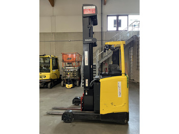 Chariot à mât rétractable Hyster R1.6: photos 2 Chariot à mât rétractable Hyster R1.6: photos 2