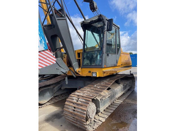 Grue sur chenilles SENNEBOGEN