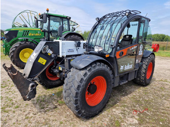 Chariot télescopique BOBCAT TL38.70HF