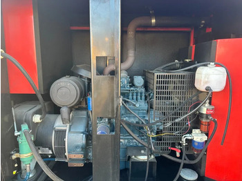 Groupe électrogène Europower EPUS44TDE Kubota Leroy Somer 44 kVA Supersilent Rental generatorset: photos 3