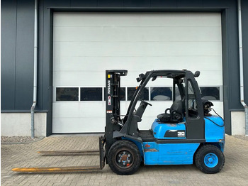 Chariot élévateur à gaz NISSAN