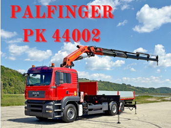 Camion grue MAN TGA 26.400