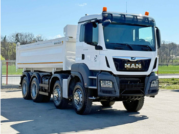 Crédit-bail  MAN TGS 35.500 KIPPER 6,00 m + BORDMATIC * 8x4 MAN TGS 35.500 KIPPER 6,00 m + BORDMATIC * 8x4: photos 1 Crédit-bail  MAN TGS 35.500 KIPPER 6,00 m + BORDMATIC * 8x4 MAN TGS 35.500 KIPPER 6,00 m + BORDMATIC * 8x4: photos 1