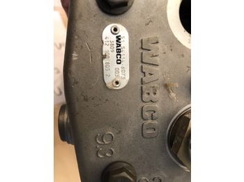 Compresseur AIR COMPRESSOR MAN TGA: photos 5 Compresseur AIR COMPRESSOR MAN TGA: photos 5