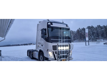 Tracteur routier VOLVO FH 500