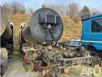 Véhicule de voirie/ Spécial