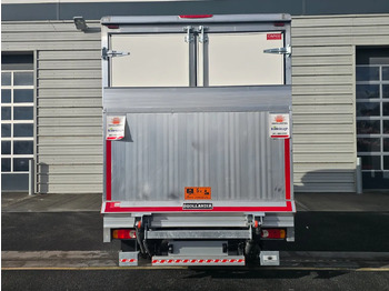 Véhicule utilitaire plateau baché NEW Renault Master Red Edition Curtain Side: photos 4