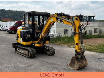Mini pelle CATERPILLAR 302