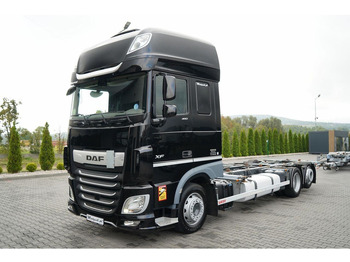 Camion à rideaux coulissants DAF XF 480