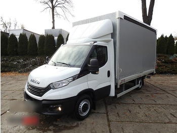 Véhicule utilitaire plateau baché IVECO Daily 35s16