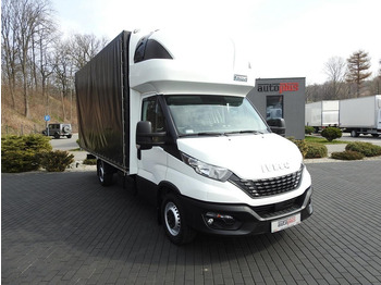 Véhicule utilitaire plateau baché IVECO Daily 35s18