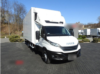 Camion fourgon IVECO Daily 70c18