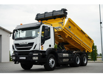 Camion benne