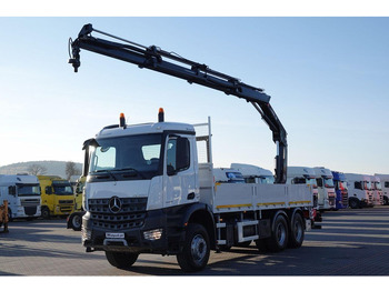 Camion plateau MERCEDES-BENZ Arocs