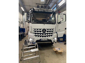 Camion benne Mercedes Arocs 2658: photos 2
