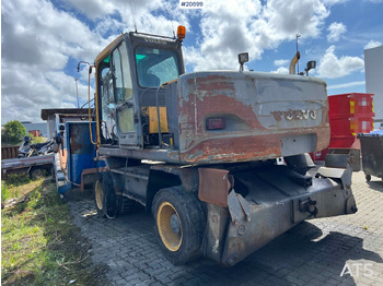 Chargeuse sur pneus VOLVO EW160B