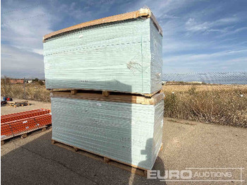 Matériel de chantier Pallet of Insulation Boards (2 of): photos 2 Matériel de chantier Pallet of Insulation Boards (2 of): photos 2
