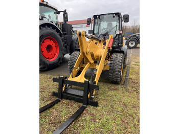 Chargeuse sur pneus CATERPILLAR 908H