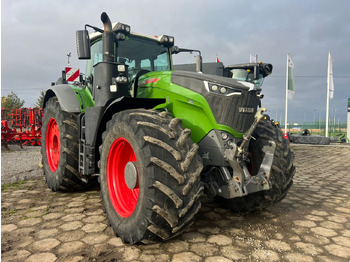 Tracteur agricole FENDT 1000 Vario