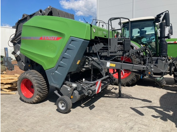 Matériel de fenaison FENDT