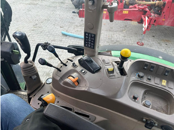 Tracteur agricole John Deere 5100 R: photos 3