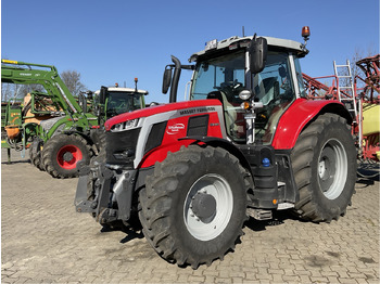 Tracteur agricole MASSEY FERGUSON 100 series